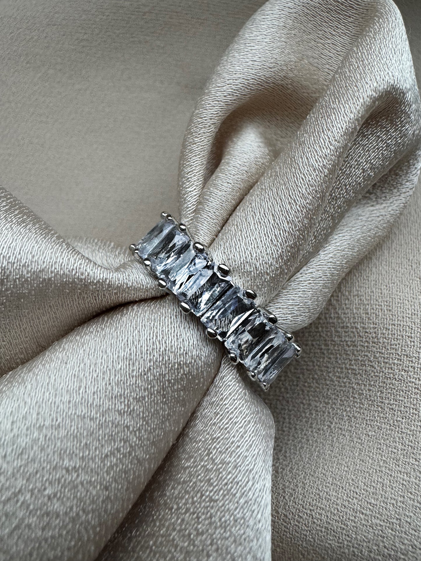 Ring DIAMOND