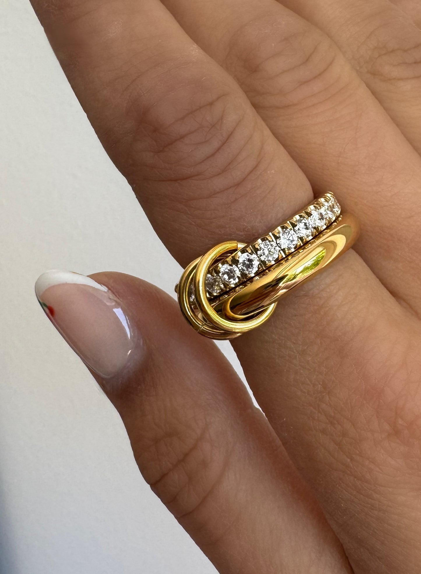 Ring INFINITY