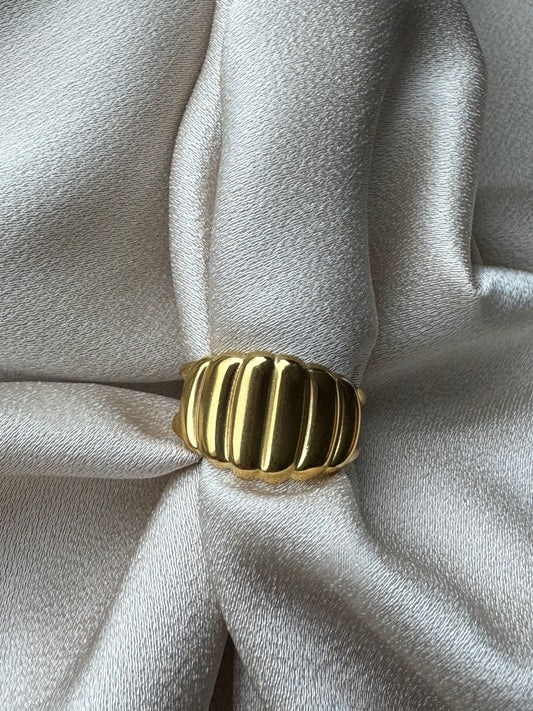 Ring ROYAL