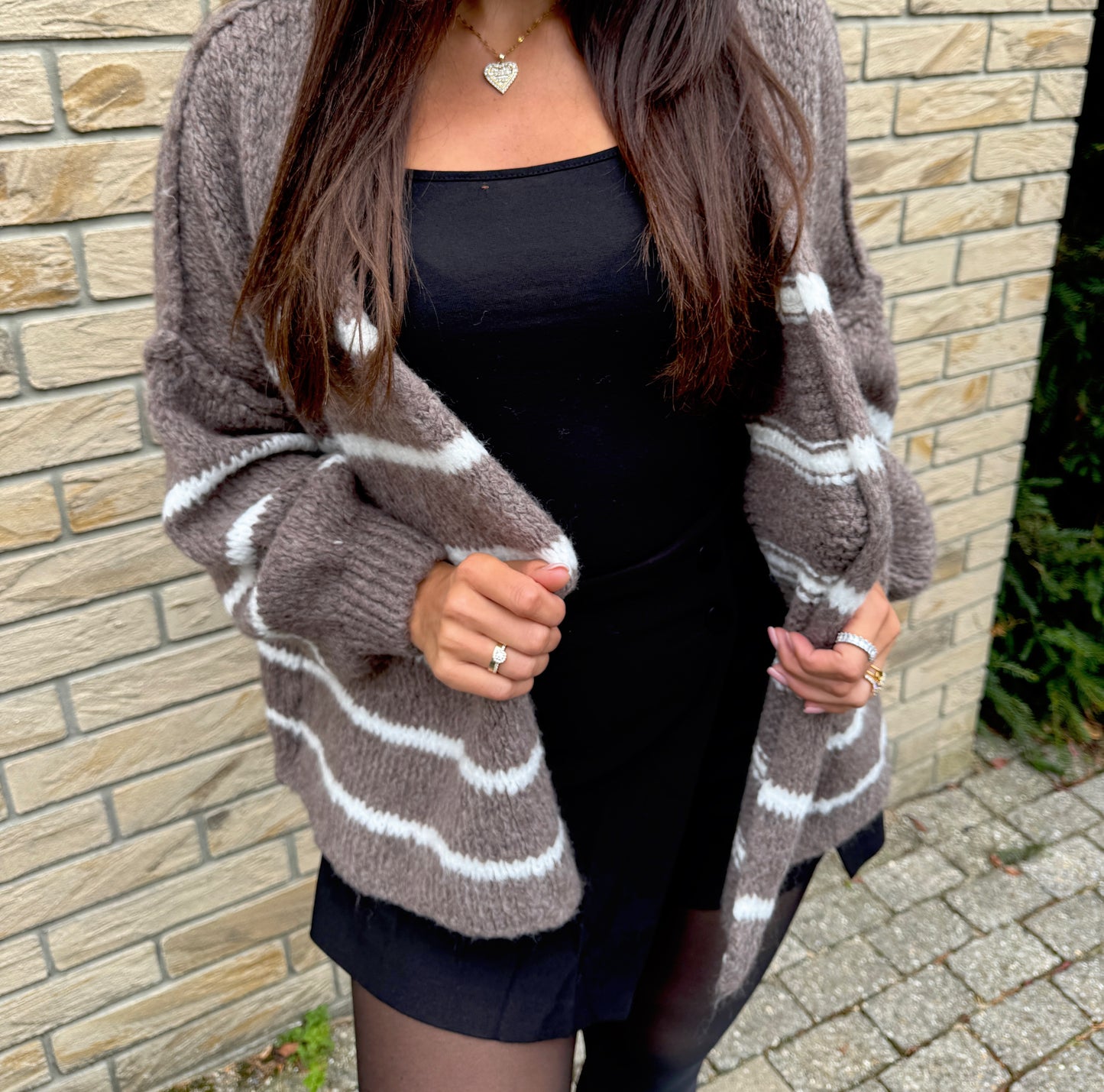 Gestreifter Cardigan / Taupe